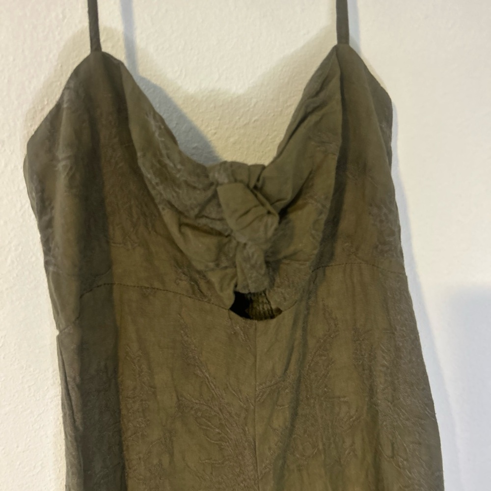 elevenses Olive Halter Tie-Front Jumpsuit - Picture 7 of 16